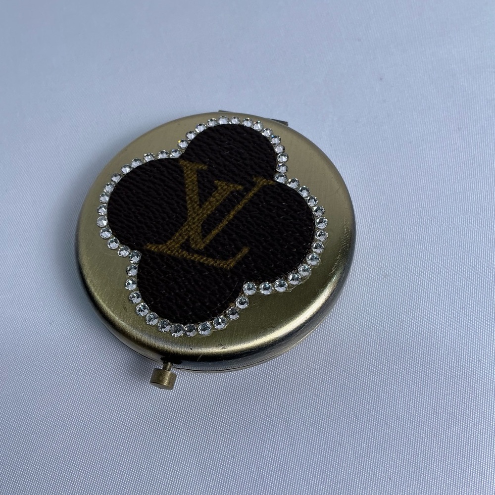 Louis Vuitton Monogram Canvas Gold Compact Mirror Embellished Swarovski Crystals - Picture 5 of 7